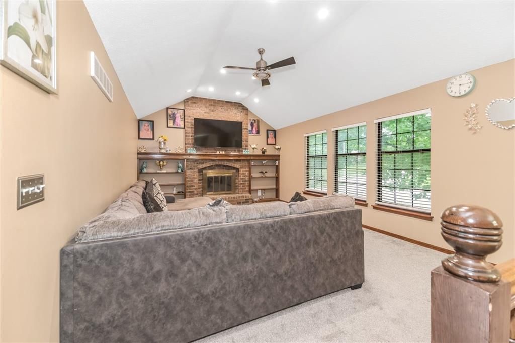 14910 W 65th Street — photo 3