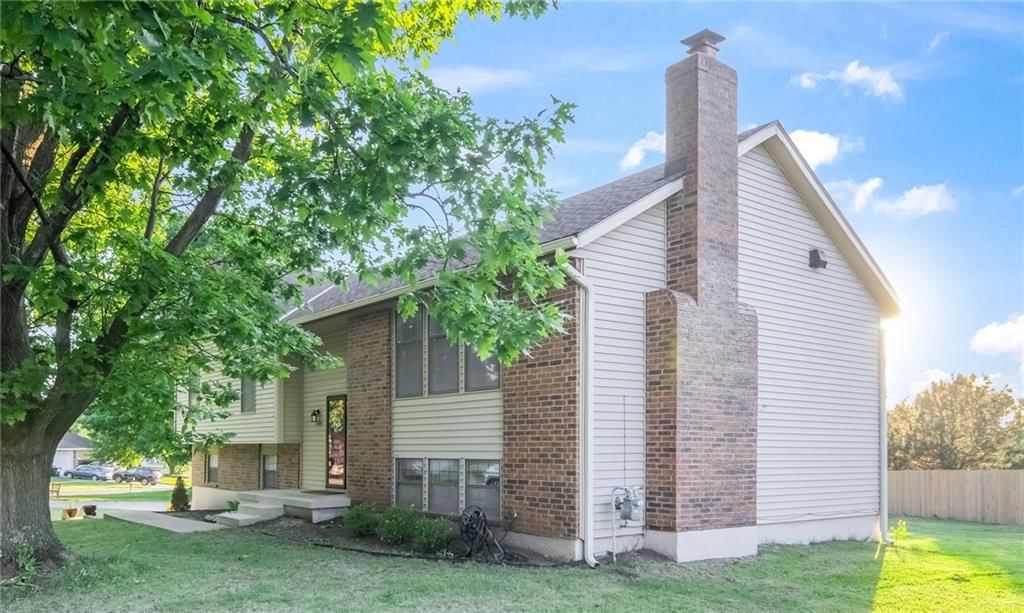 14910 W 65th Street — photo 35