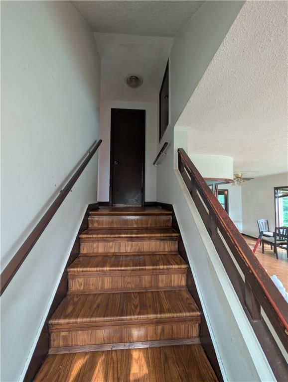 4417 N Oak Trafficway — photo 16