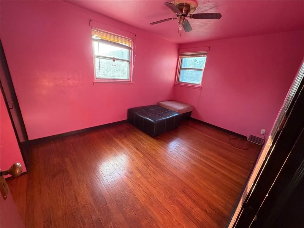 4417 N Oak Trafficway — photo 17