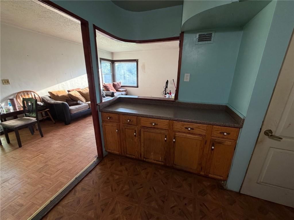 4417 N Oak Trafficway — photo 18