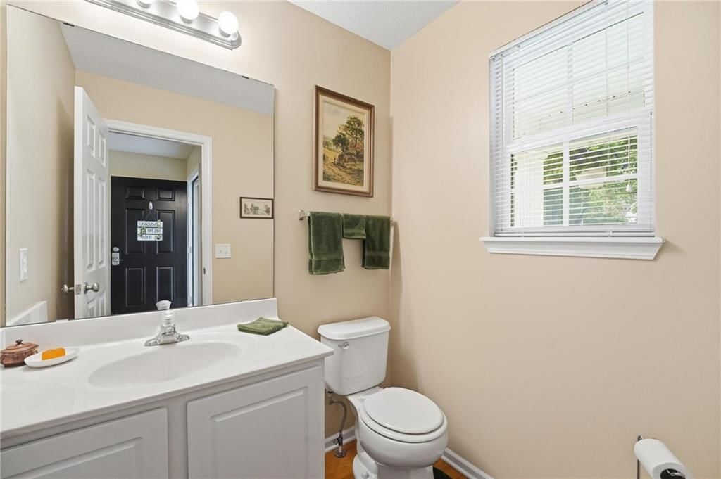 9844 N Hawthorne Avenue — photo 7