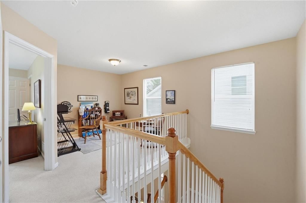 9844 N Hawthorne Avenue — photo 16