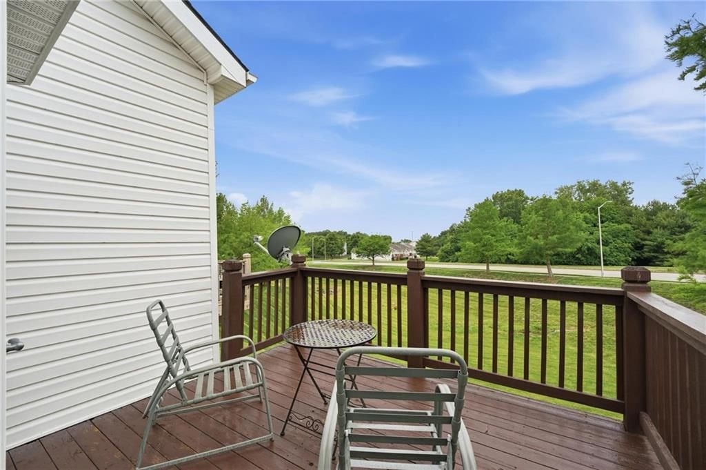 9844 N Hawthorne Avenue — photo 32