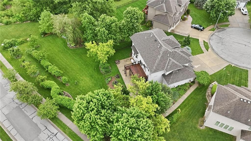 2910 NE Viewpark Place — photo 5