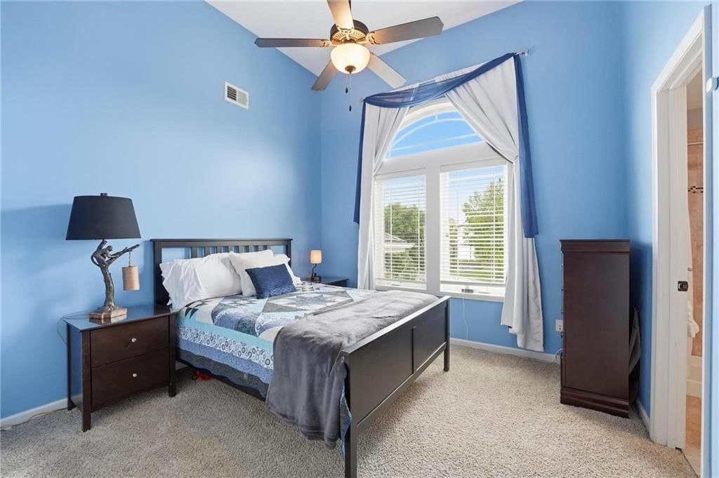 2910 NE Viewpark Place — photo 34