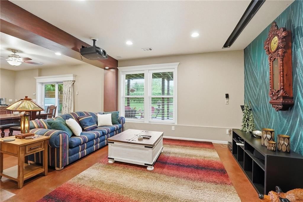 2910 NE Viewpark Place — photo 46