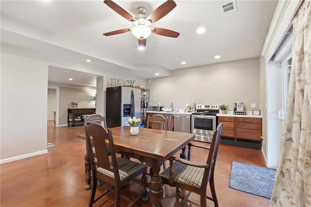 2910 NE Viewpark Place — photo 49