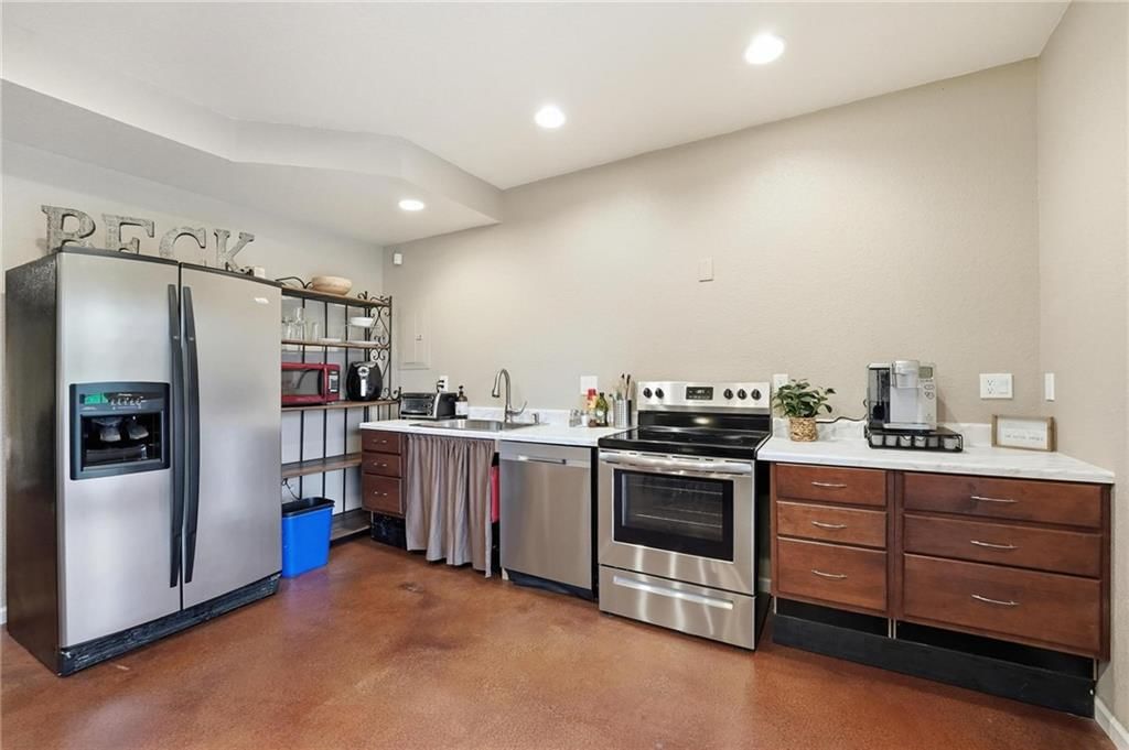2910 NE Viewpark Place — photo 51