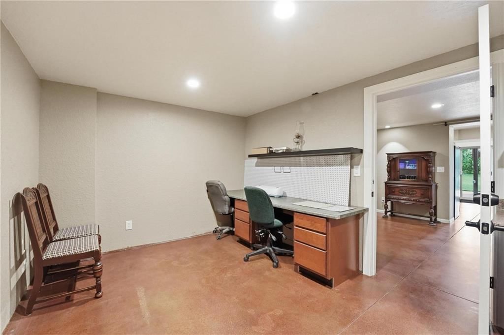 2910 NE Viewpark Place — photo 54
