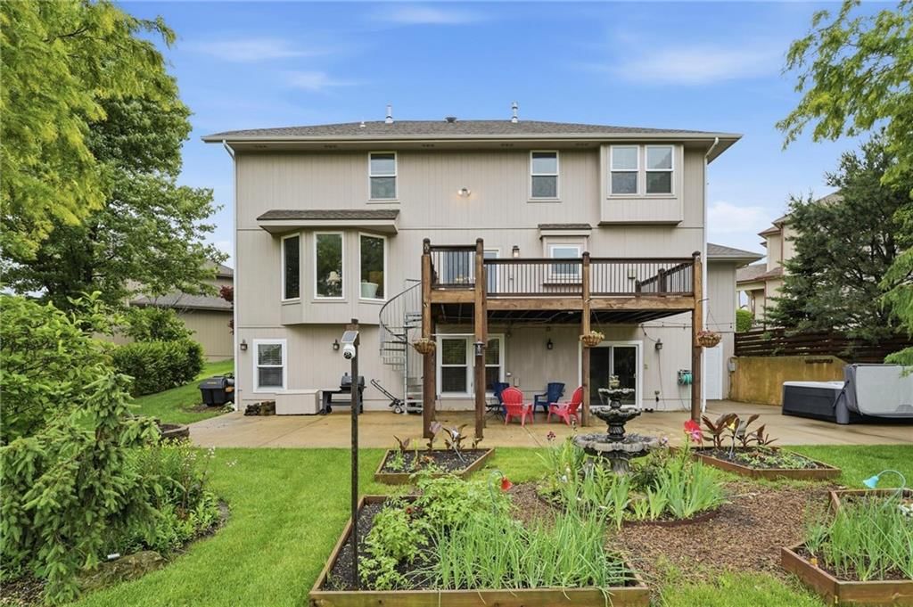 2910 NE Viewpark Place — photo 69
