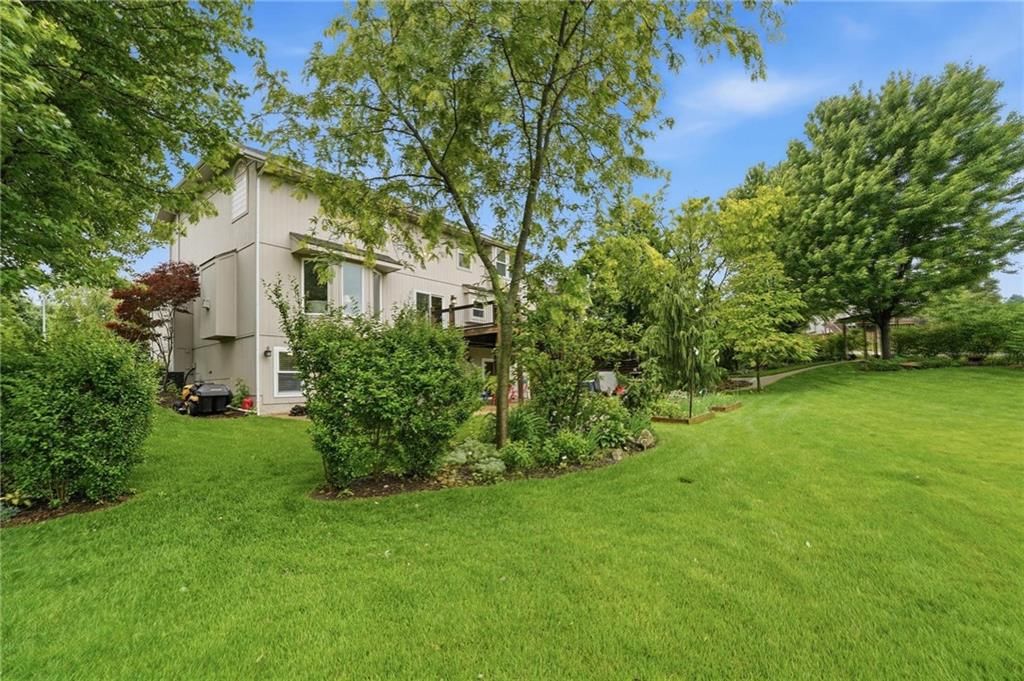 2910 NE Viewpark Place — photo 70