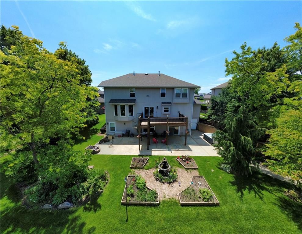 2910 NE Viewpark Place — photo 74