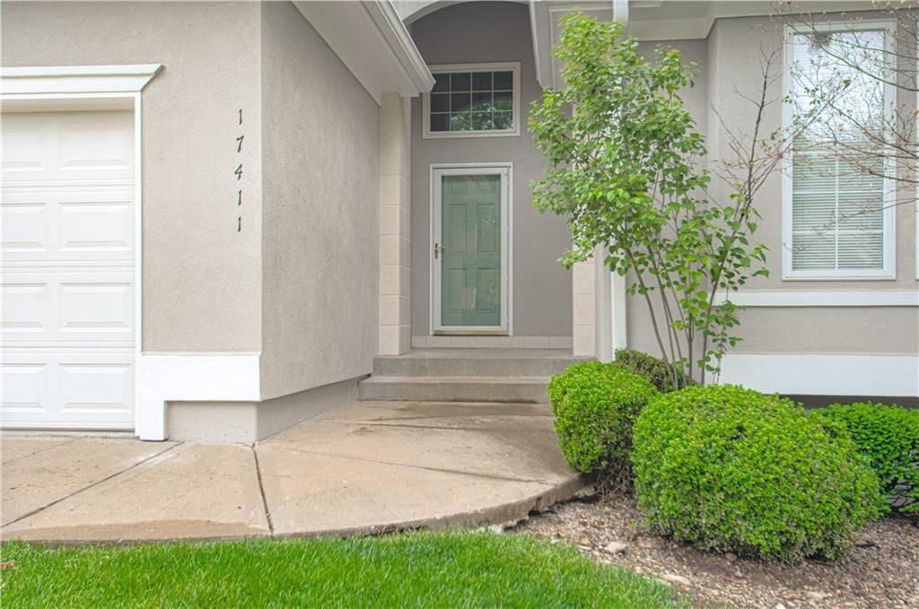 17411 E 43rd Terrace Court — photo 2