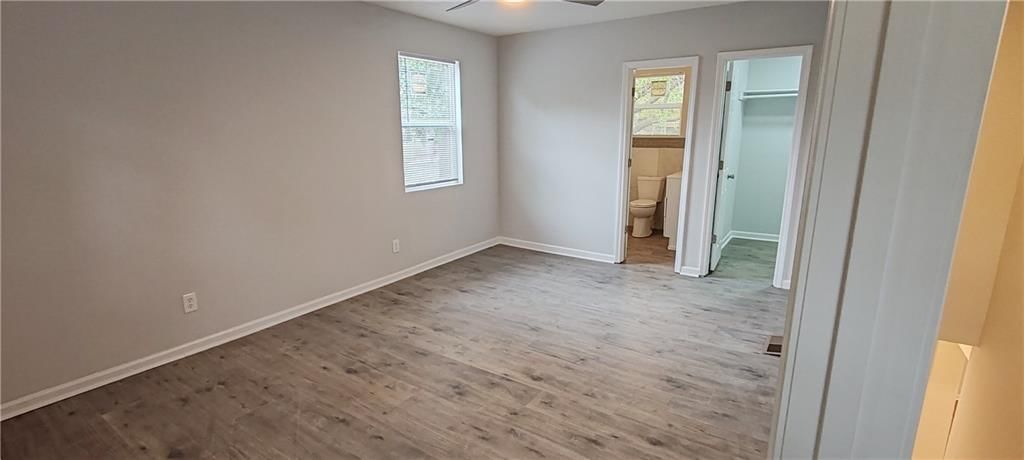 526 S Brookside Avenue — photo 11
