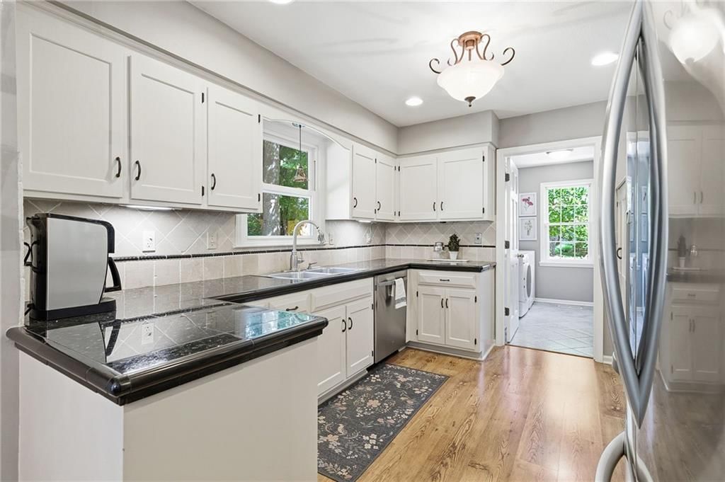 11480 Lowell Avenue — photo 15