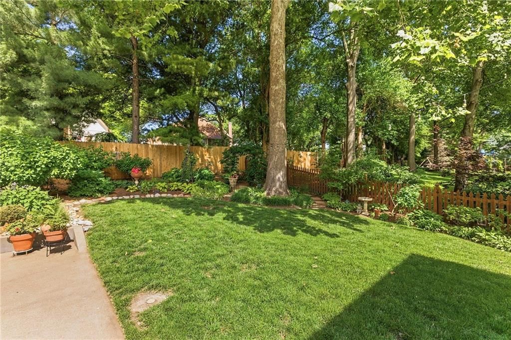 11480 Lowell Avenue — photo 38