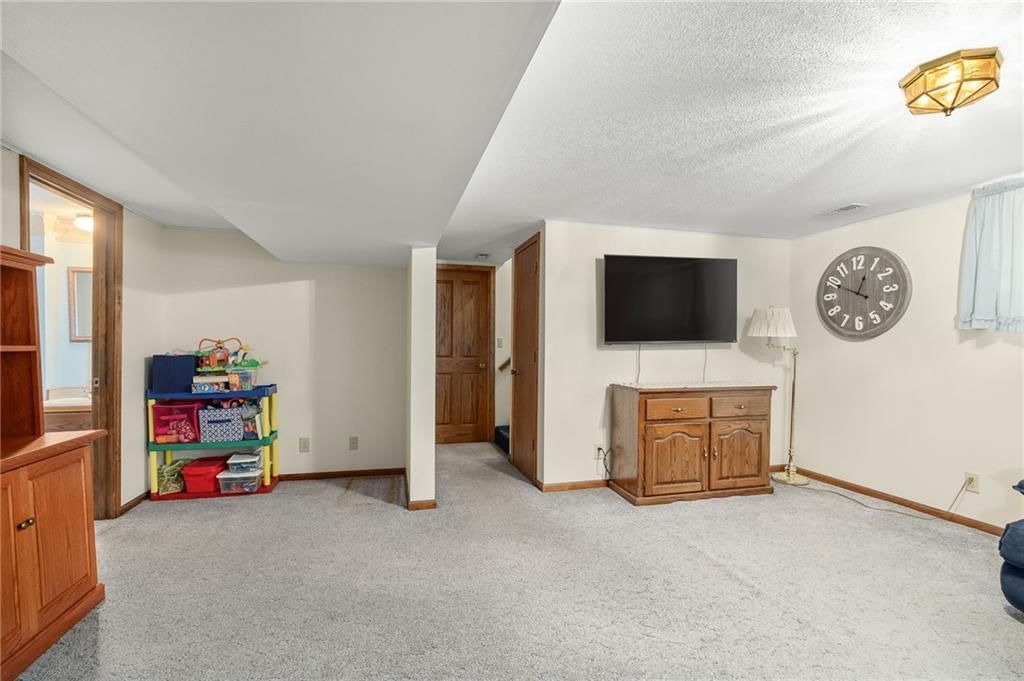 2316 Cougar Road — photo 22