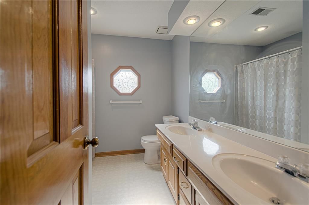 8209 Bell Road — photo 30