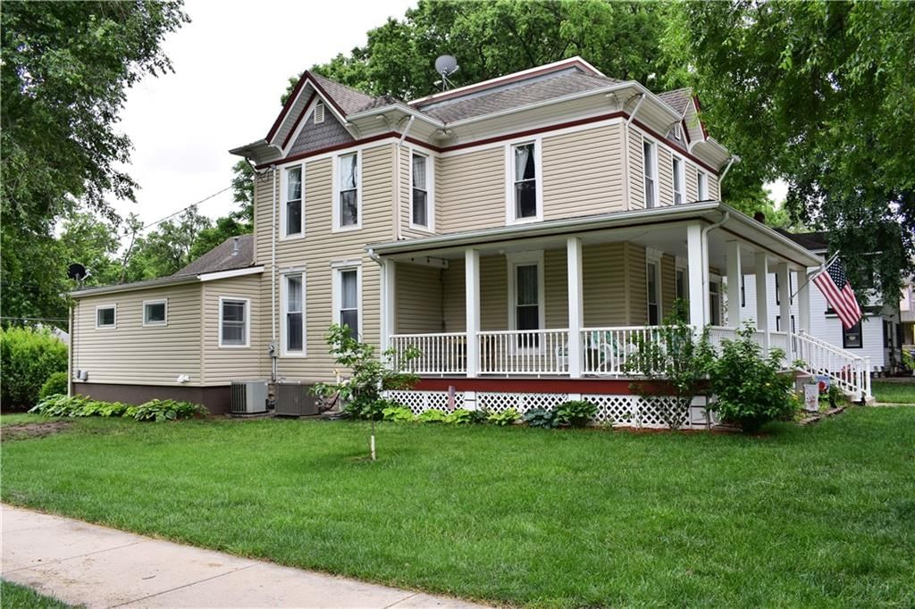 703 S Cedar Street — photo 3