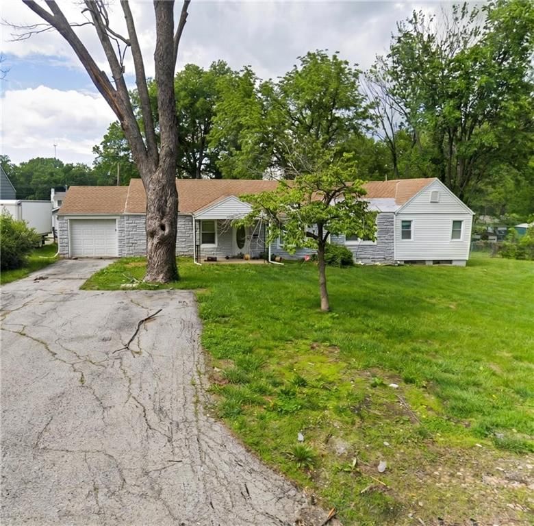 9622 Linwood Boulevard — photo 1