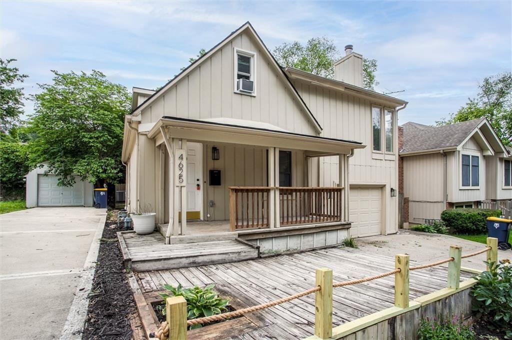 4625 Bell Street — photo 1