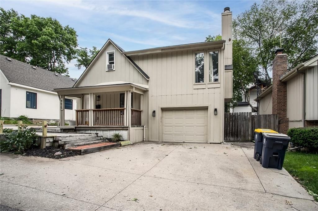 4625 Bell Street — photo 3