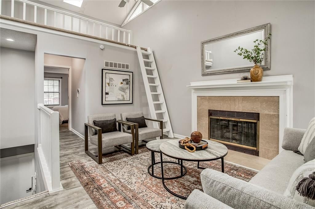 4625 Bell Street — photo 19