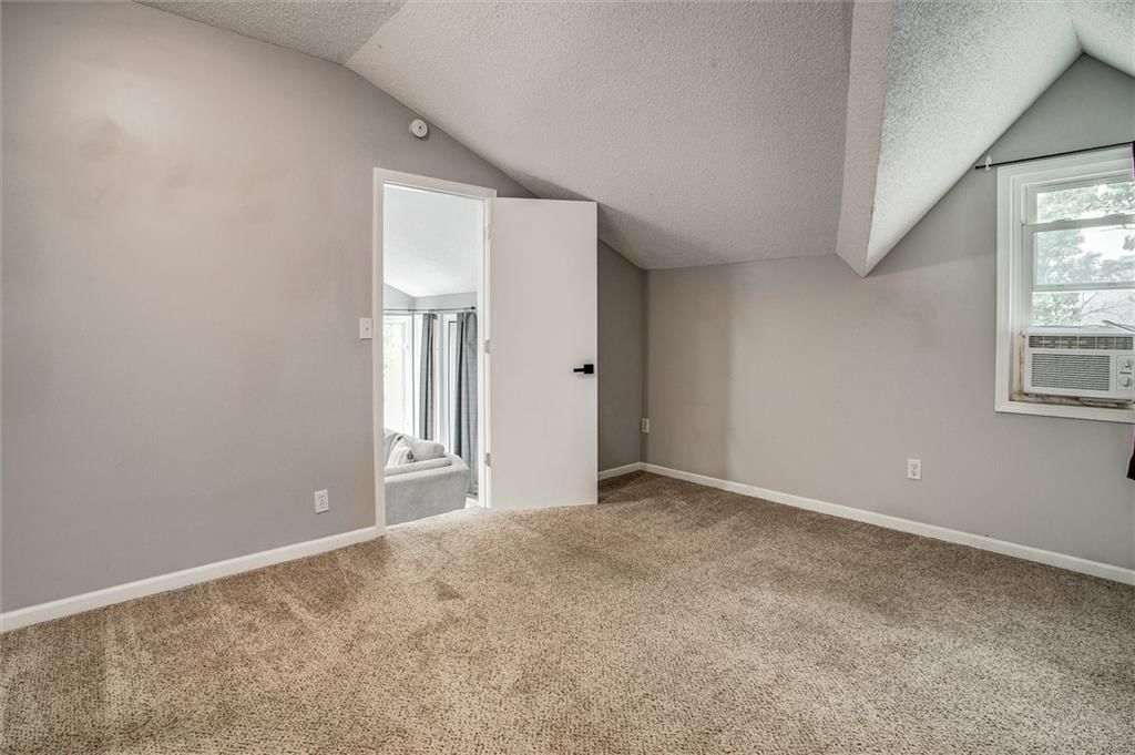 4625 Bell Street — photo 28