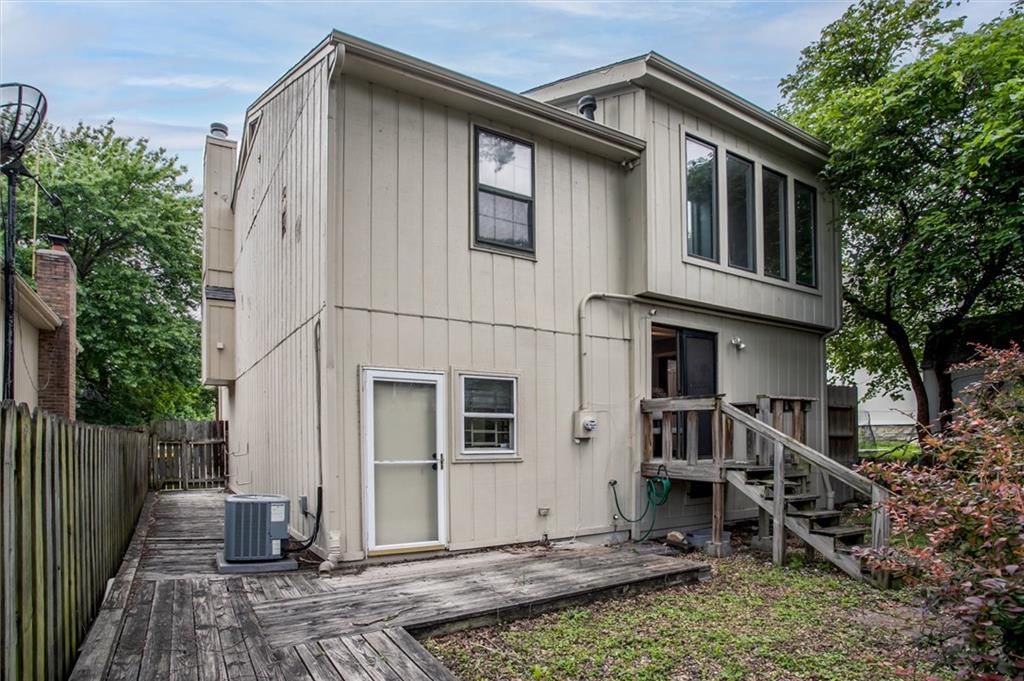 4625 Bell Street — photo 29