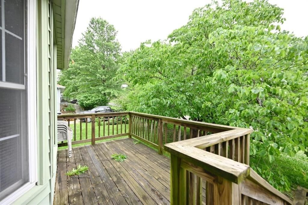 10526 N Walnut Street — photo 11