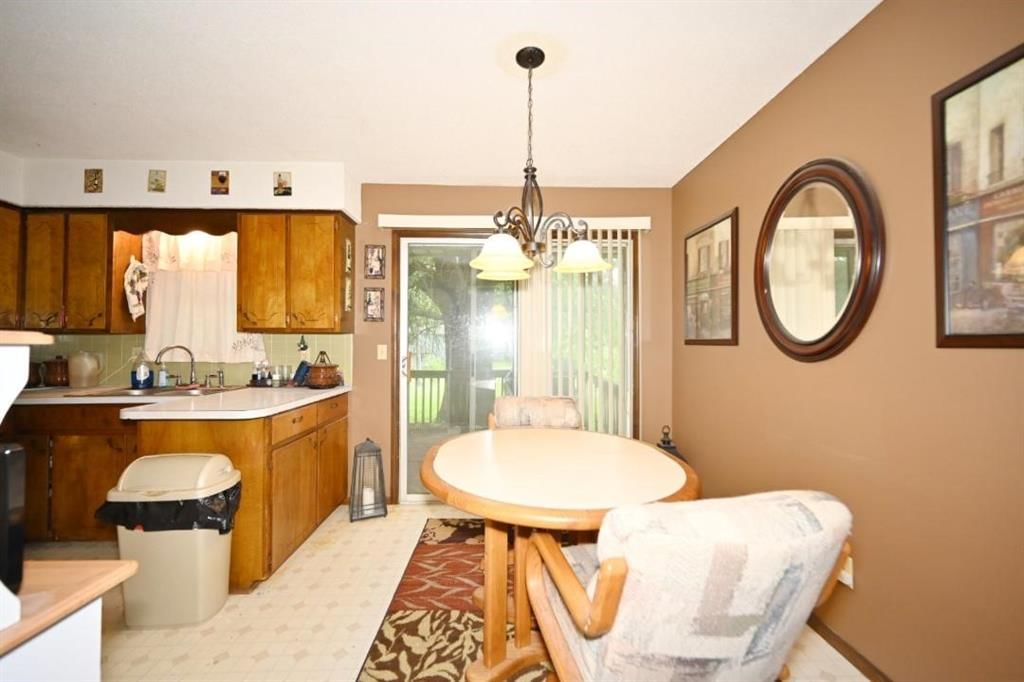 10526 N Walnut Street — photo 18
