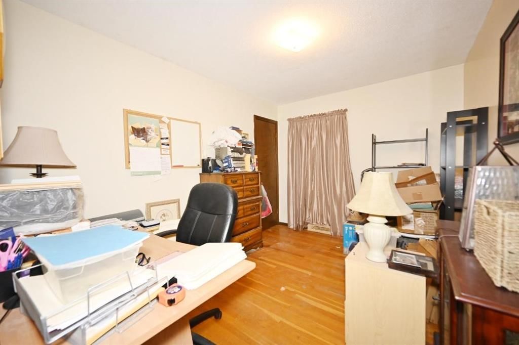 10526 N Walnut Street — photo 23