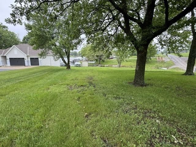 Lot 27 Lake Viking Terrace — photo 10