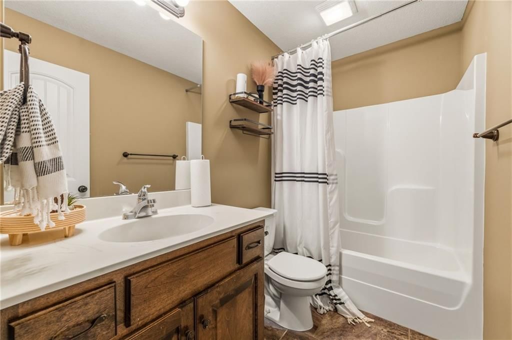 4713 Chester Avenue — photo 12