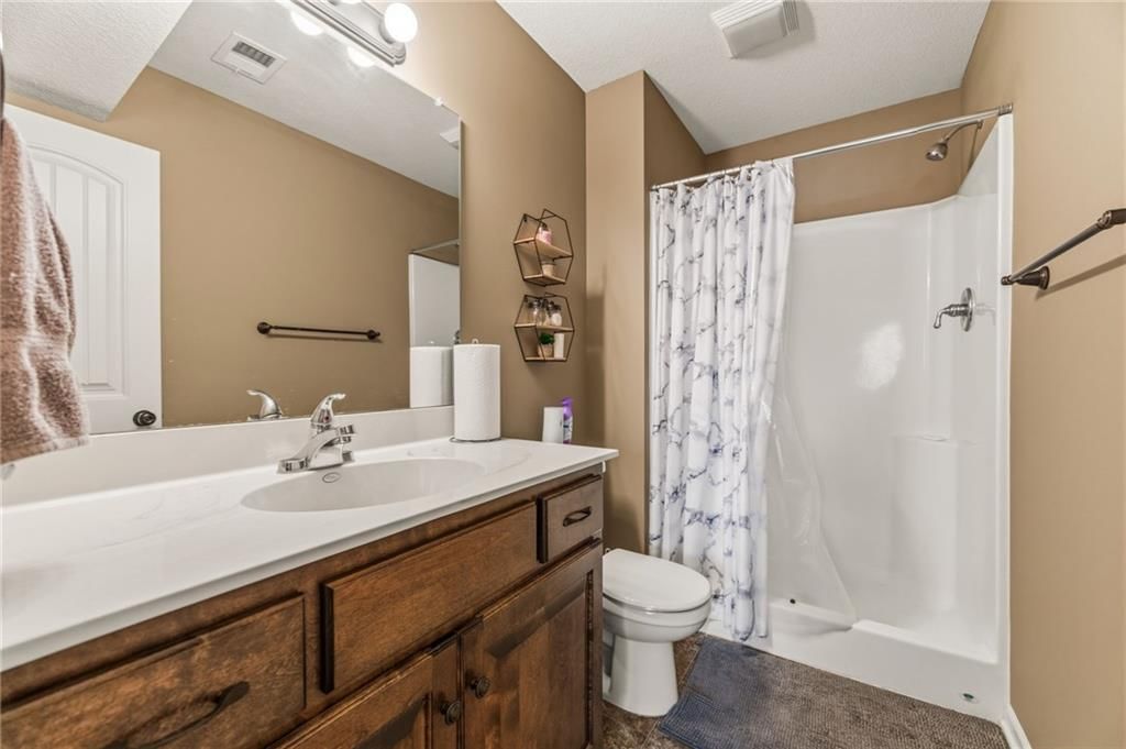 4713 Chester Avenue — photo 21