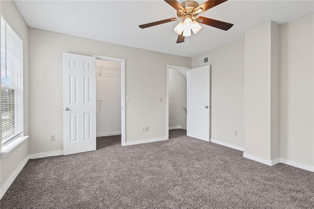 8644-8646 NW WAUKOMIS Drive — photo 15