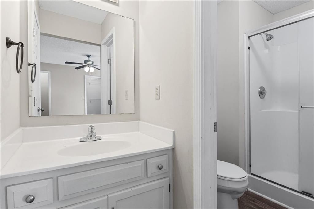8644-8646 NW WAUKOMIS Drive — photo 18