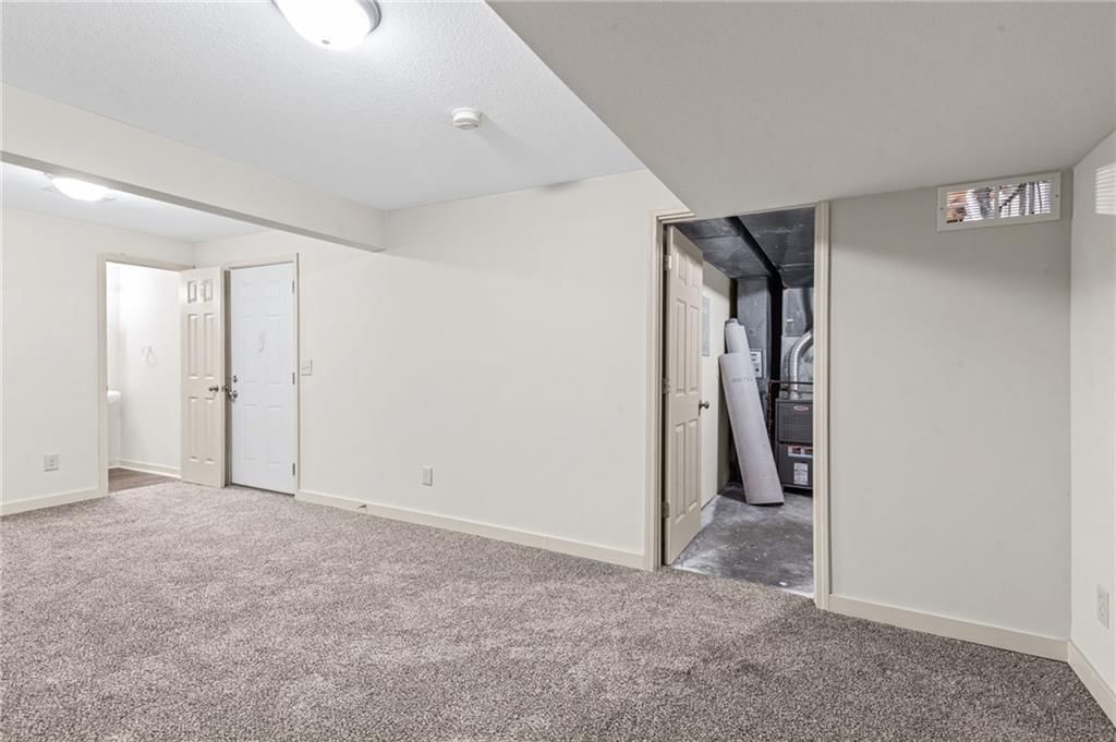 8644-8646 NW WAUKOMIS Drive — photo 22