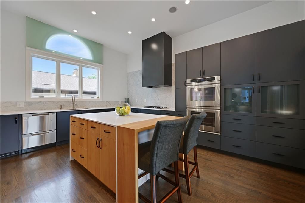 5038 Walnut Street — photo 14