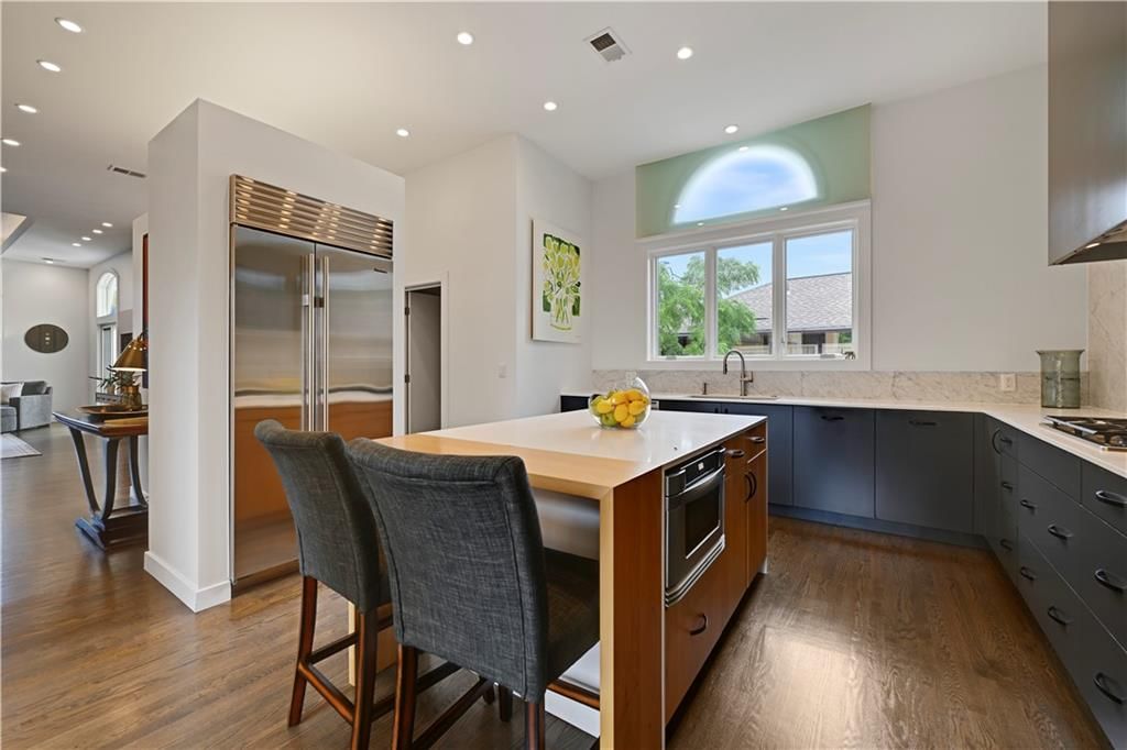 5038 Walnut Street — photo 15