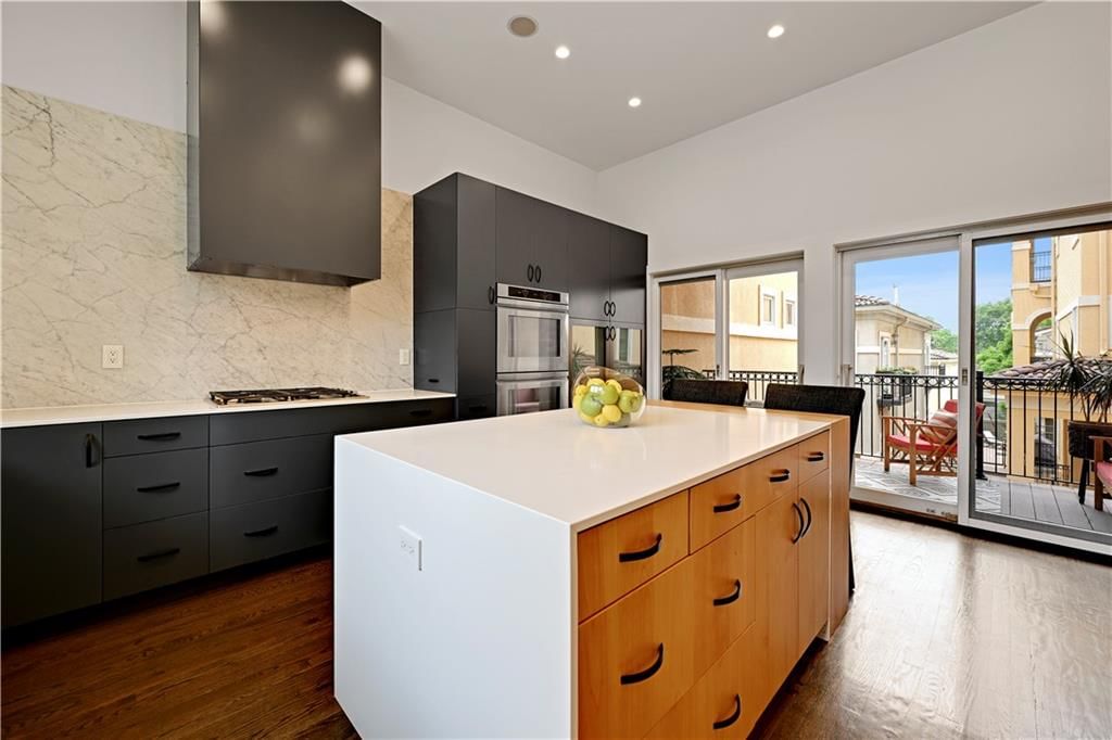 5038 Walnut Street — photo 17