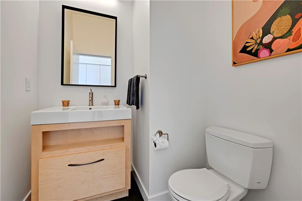 5038 Walnut Street — photo 22