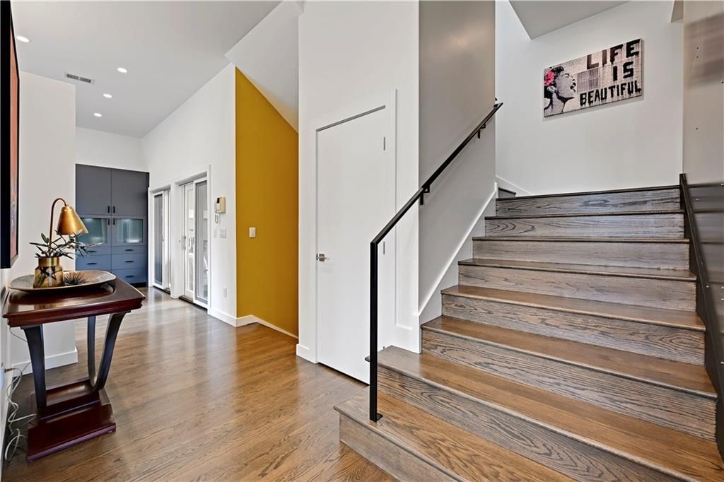 5038 Walnut Street — photo 23