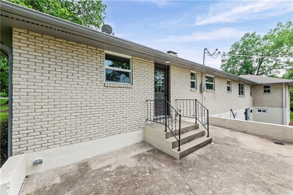 6504 Valley View Street — photo 4