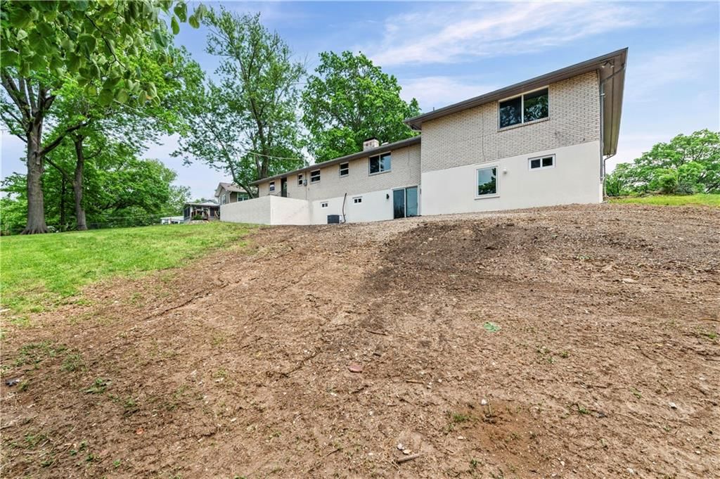 6504 Valley View Street — photo 7
