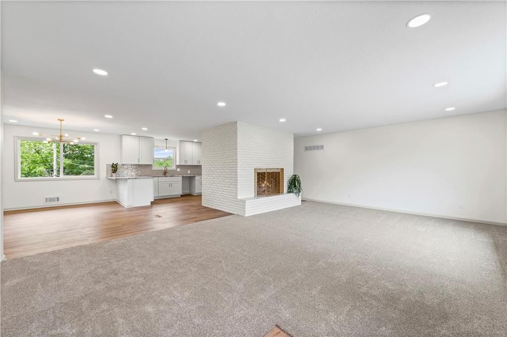 6504 Valley View Street — photo 8
