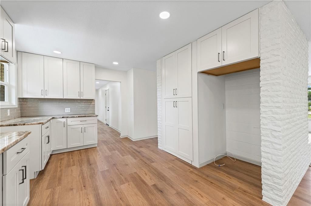 6504 Valley View Street — photo 14