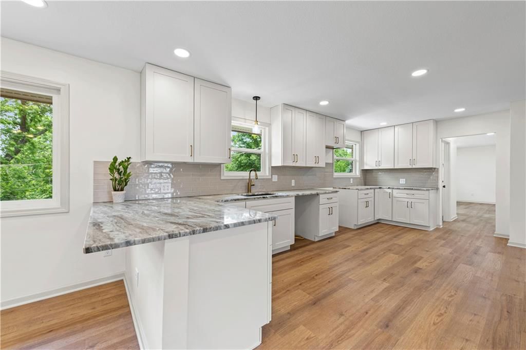 6504 Valley View Street — photo 15