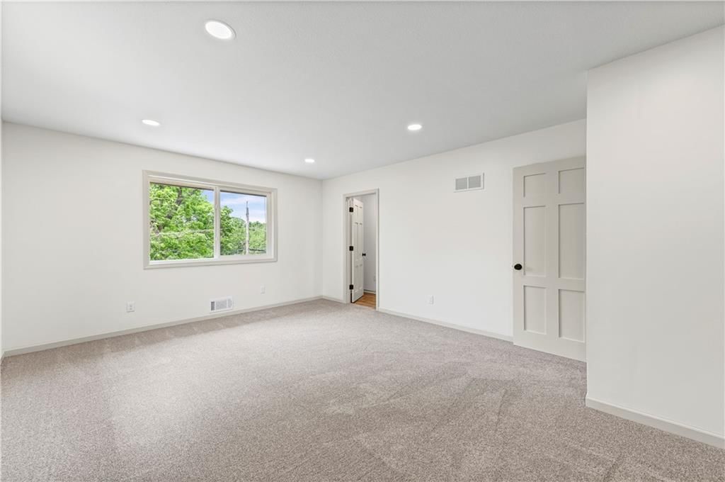 6504 Valley View Street — photo 28